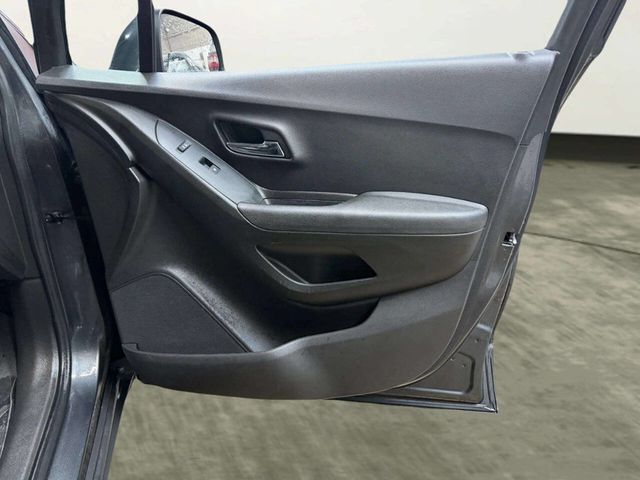 2019 Chevrolet Trax AWD 4dr LT - 22992744 - 24