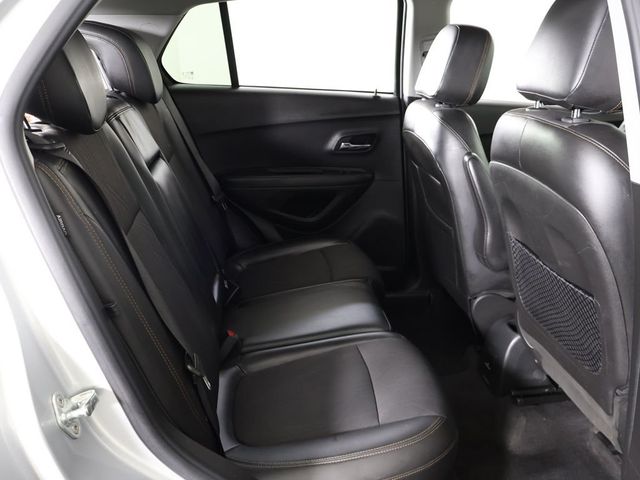 2019 Chevrolet Trax AWD 4dr LT - 23029979 - 30
