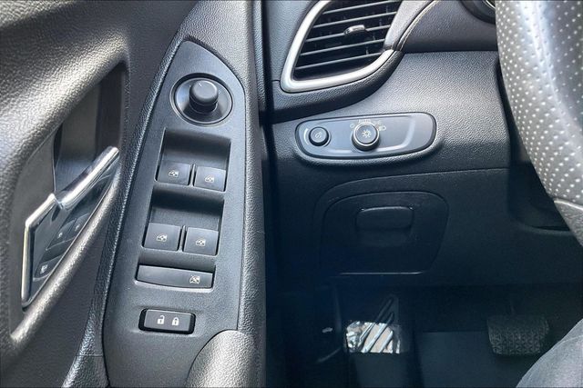 2019 Chevrolet Trax FWD 4dr LS - 23090953 - 26