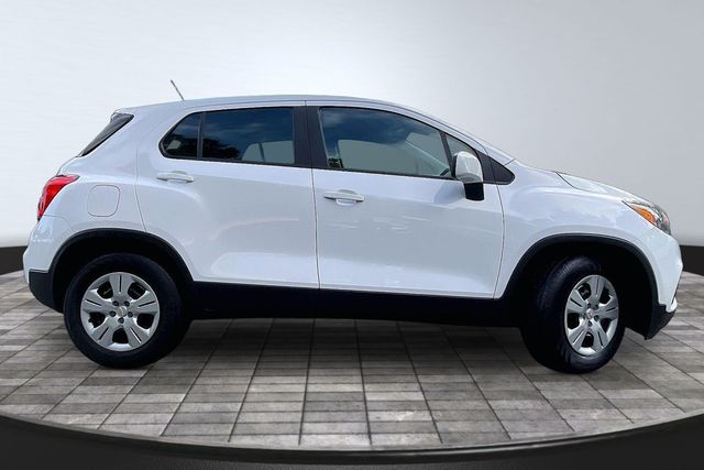2019 Chevrolet Trax FWD 4dr LS - 23090953 - 7