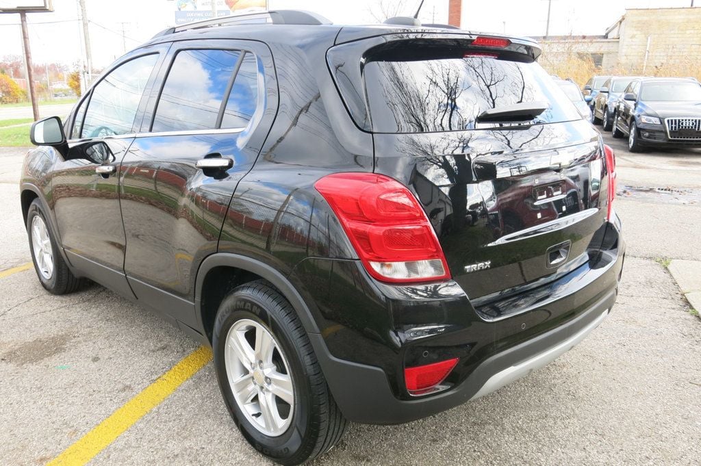 2019 Chevrolet Trax FWD 4dr LT - 22691079 - 2