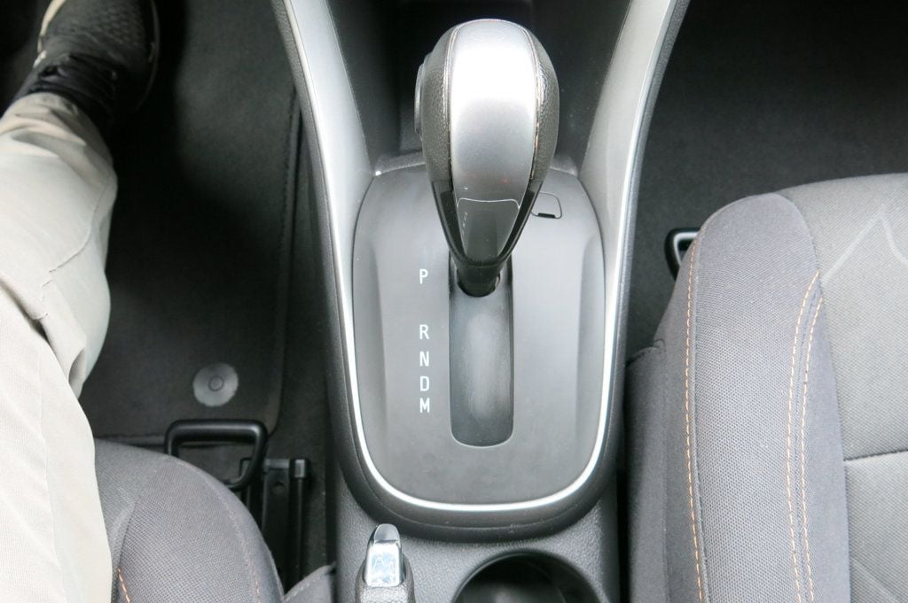 2019 Chevrolet Trax FWD 4dr LT - 22779805 - 27