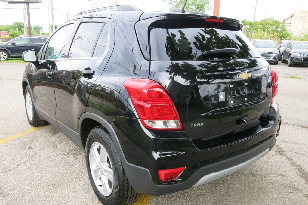 2019 Chevrolet Trax FWD 4dr LT - 22779805 - 2