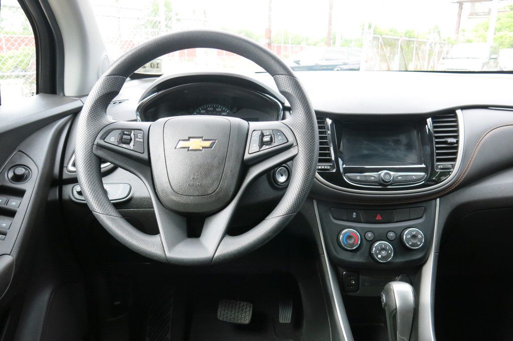 2019 Chevrolet Trax FWD 4dr LT - 22779805 - 53