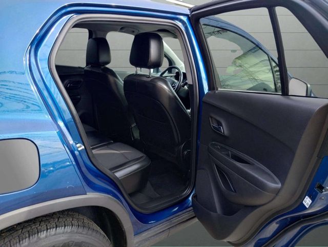 2019 Chevrolet Trax FWD 4dr LT - 22931352 - 17