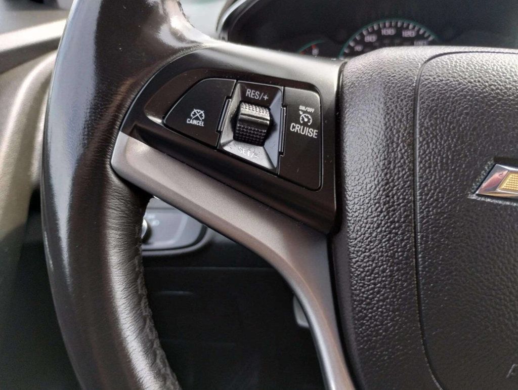 2019 Chevrolet Trax FWD 4dr LT - 22931352 - 24