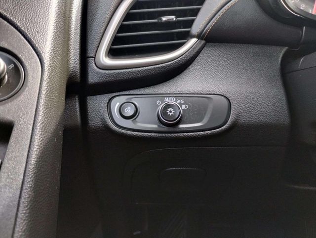 2019 Chevrolet Trax FWD 4dr LT - 22931352 - 26