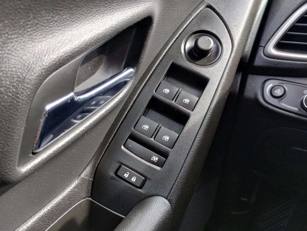 2019 Chevrolet Trax FWD 4dr LT - 22931352 - 27