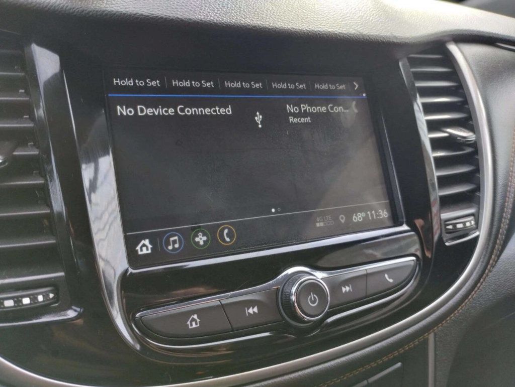 2019 Chevrolet Trax FWD 4dr LT - 22931352 - 32