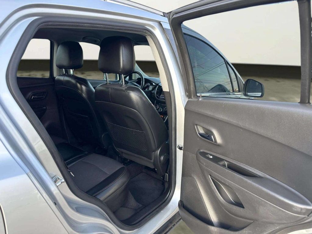 2019 Chevrolet Trax FWD 4dr LT - 23013486 - 16