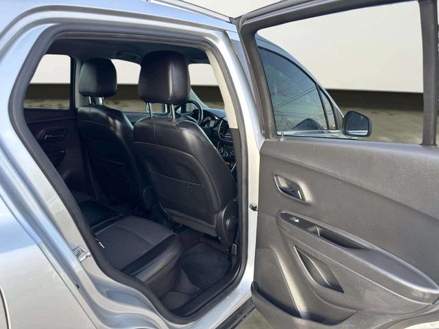 2019 Chevrolet Trax FWD 4dr LT - 23013486 - 16