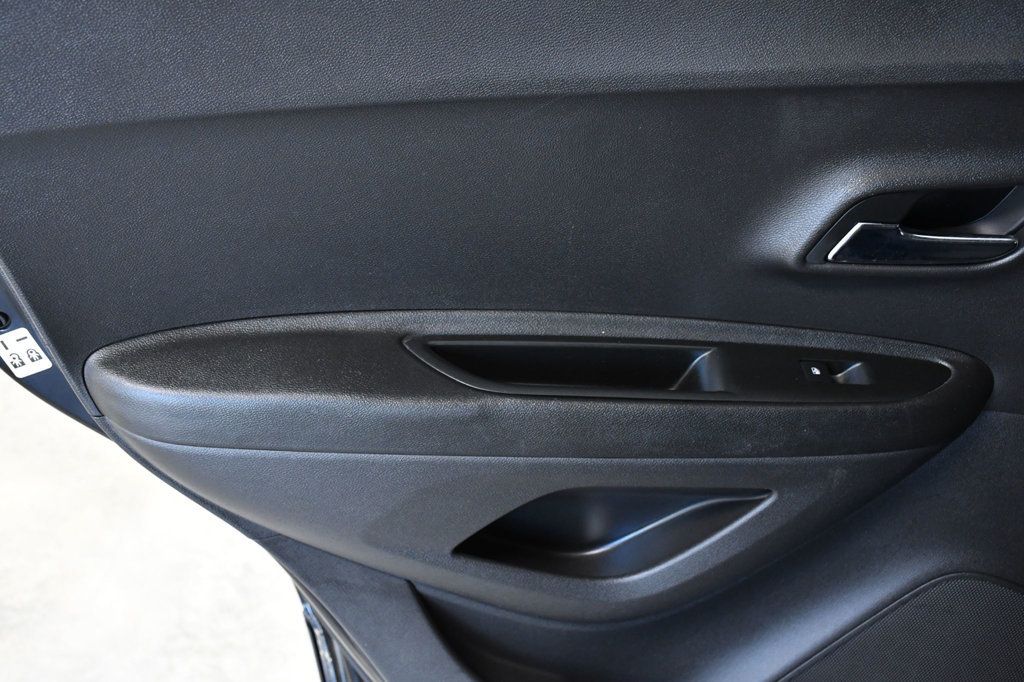 2019 Chevrolet Trax FWD 4dr LT - 22966694 - 10