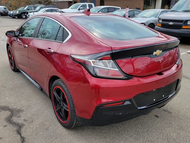 2019 Chevrolet Volt LT Sedan 4D - 23041518 - 4
