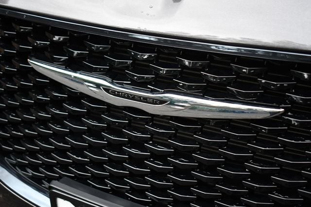 2019 Chrysler 300 300S RWD - 22866809 - 2