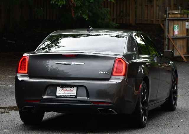 2019 Chrysler 300 300S RWD - 22866809 - 8