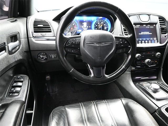 2019 Chrysler 300 300S RWD - 22989043 - 18