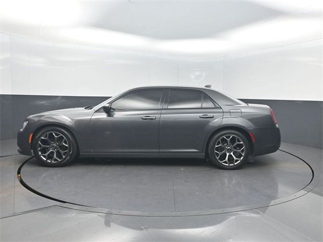 2019 Chrysler 300 300S RWD - 22989043 - 1