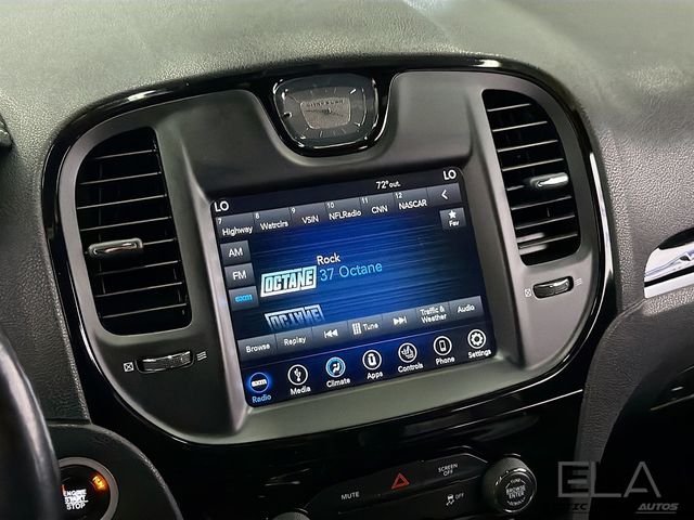 2019 Chrysler 300 300S RWD - 23025187 - 15