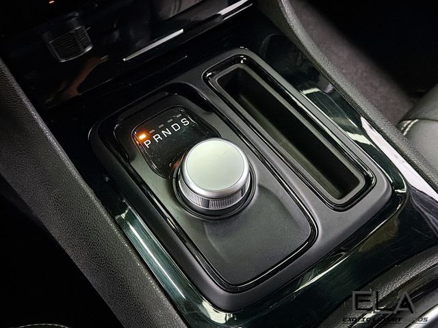 2019 Chrysler 300 300S RWD - 23025187 - 17