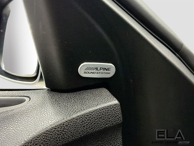 2019 Chrysler 300 300S RWD - 23025187 - 19