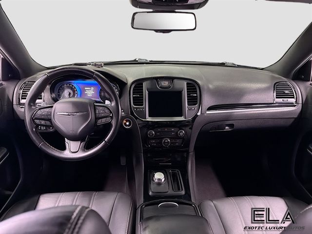 2019 Chrysler 300 300S RWD - 23025187 - 23