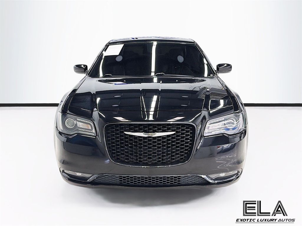 2019 Chrysler 300 300S RWD - 23025187 - 2