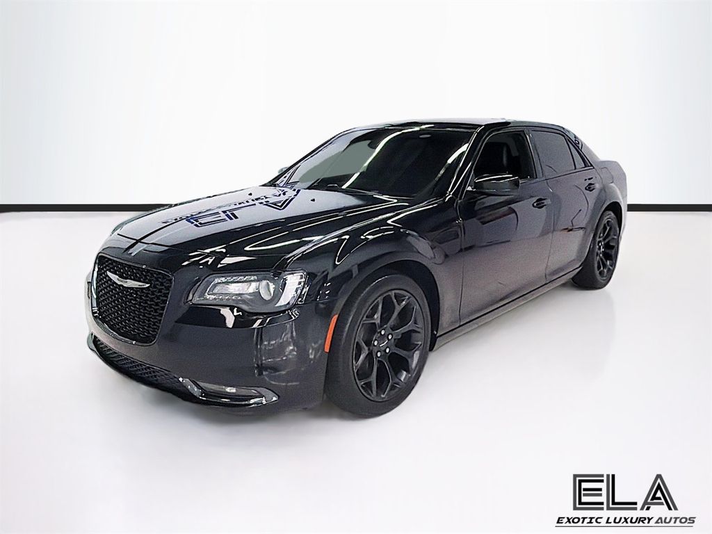 2019 Chrysler 300 300S RWD - 23025187 - 3