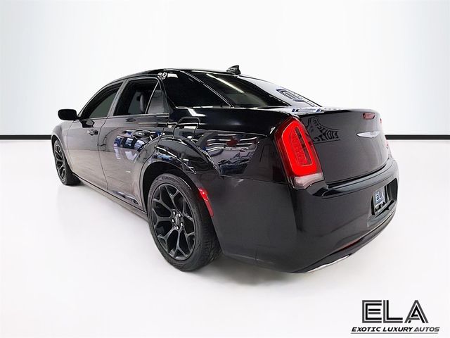 2019 Chrysler 300 300S RWD - 23025187 - 41