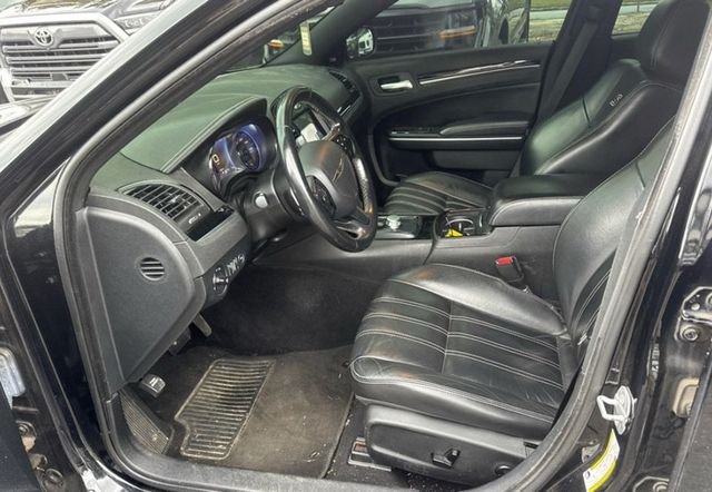 2019 Chrysler 300 300S RWD - 23025187 - 5