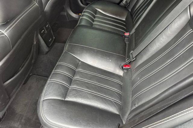2019 Chrysler 300 300S RWD - 23025187 - 6