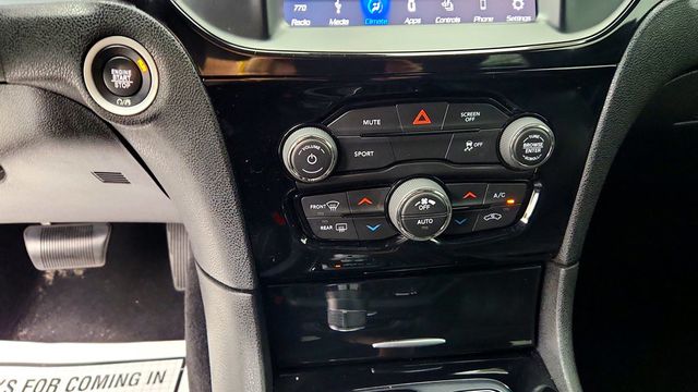 2019 Chrysler 300 300S RWD - 23073921 - 16