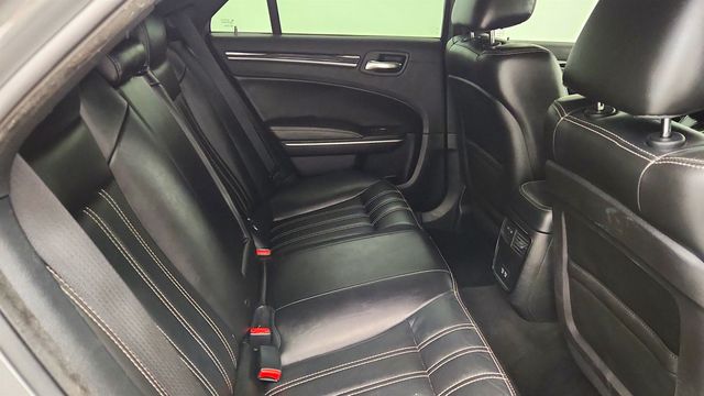 2019 Chrysler 300 300S RWD - 23073921 - 23