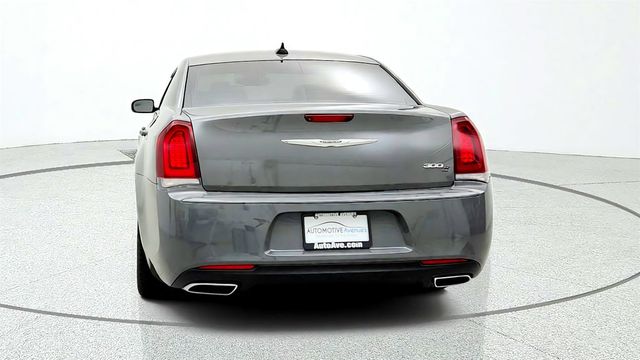 2019 Chrysler 300 300S RWD - 23073921 - 5