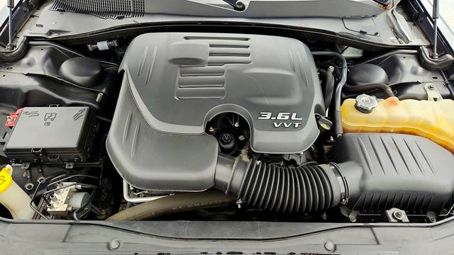 2019 Chrysler 300 300S w/ Uconnect 4C Navigation - 23004685 - 26