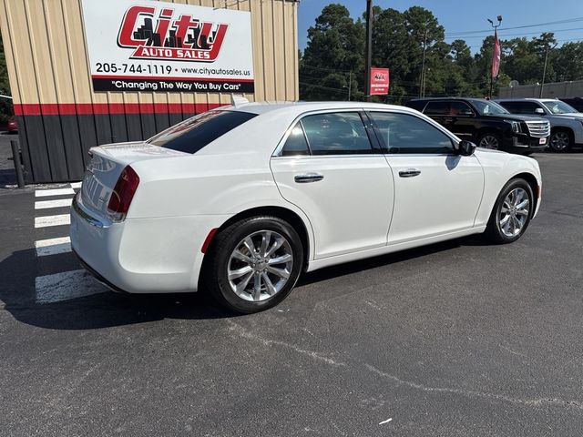 2019 Chrysler 300 Limited AWD - 22903657 - 2