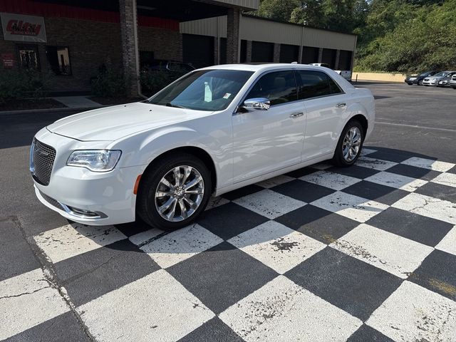 2019 Chrysler 300 Limited AWD - 22903657 - 6