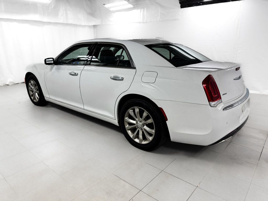 2019 Chrysler 300 Limited AWD - 23097262 - 2