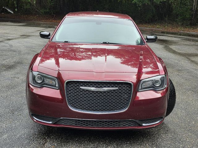 2019 Chrysler 300 Touring - 23014674 - 1