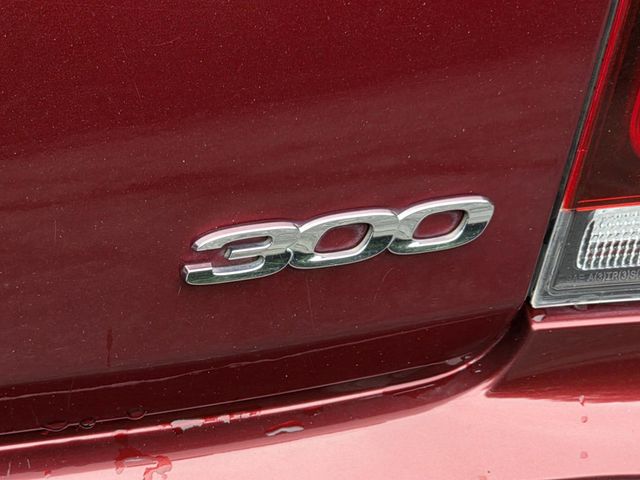 2019 Chrysler 300 Touring - 23014674 - 24