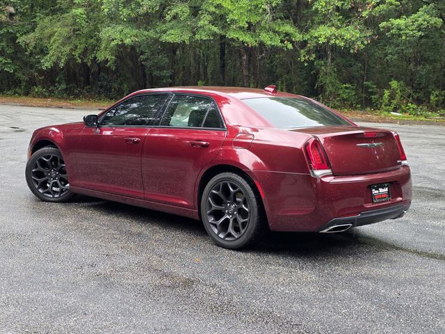 2019 Chrysler 300 Touring - 23014674 - 3