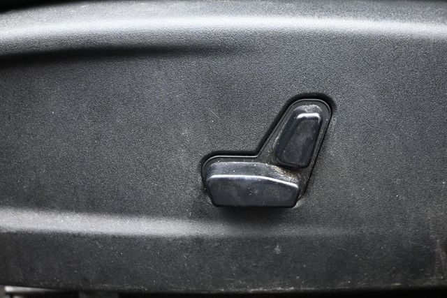 2019 Chrysler 300 Touring - 23071752 - 9