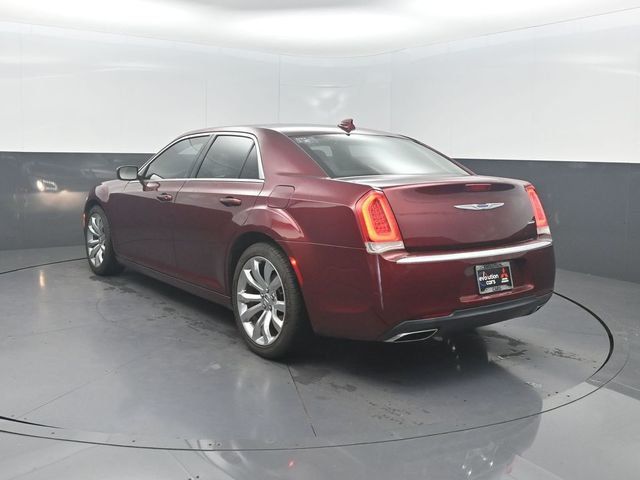 2019 Chrysler 300 Touring - 23071752 - 27