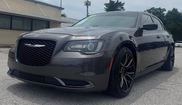 2019 Chrysler 300 Touring 4dr Sedan - 23034133 - 2
