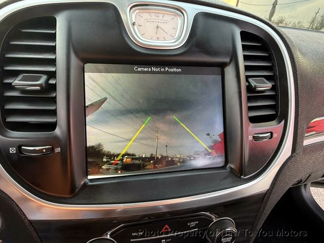 2019 Chrysler 300 Touring RWD - 22990469 - 11