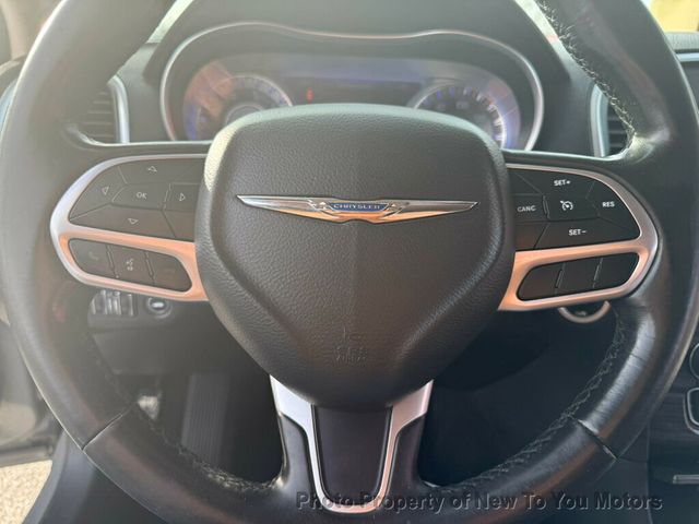 2019 Chrysler 300 Touring RWD - 22990469 - 20