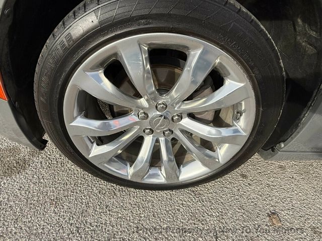 2019 Chrysler 300 Touring RWD - 22990469 - 23