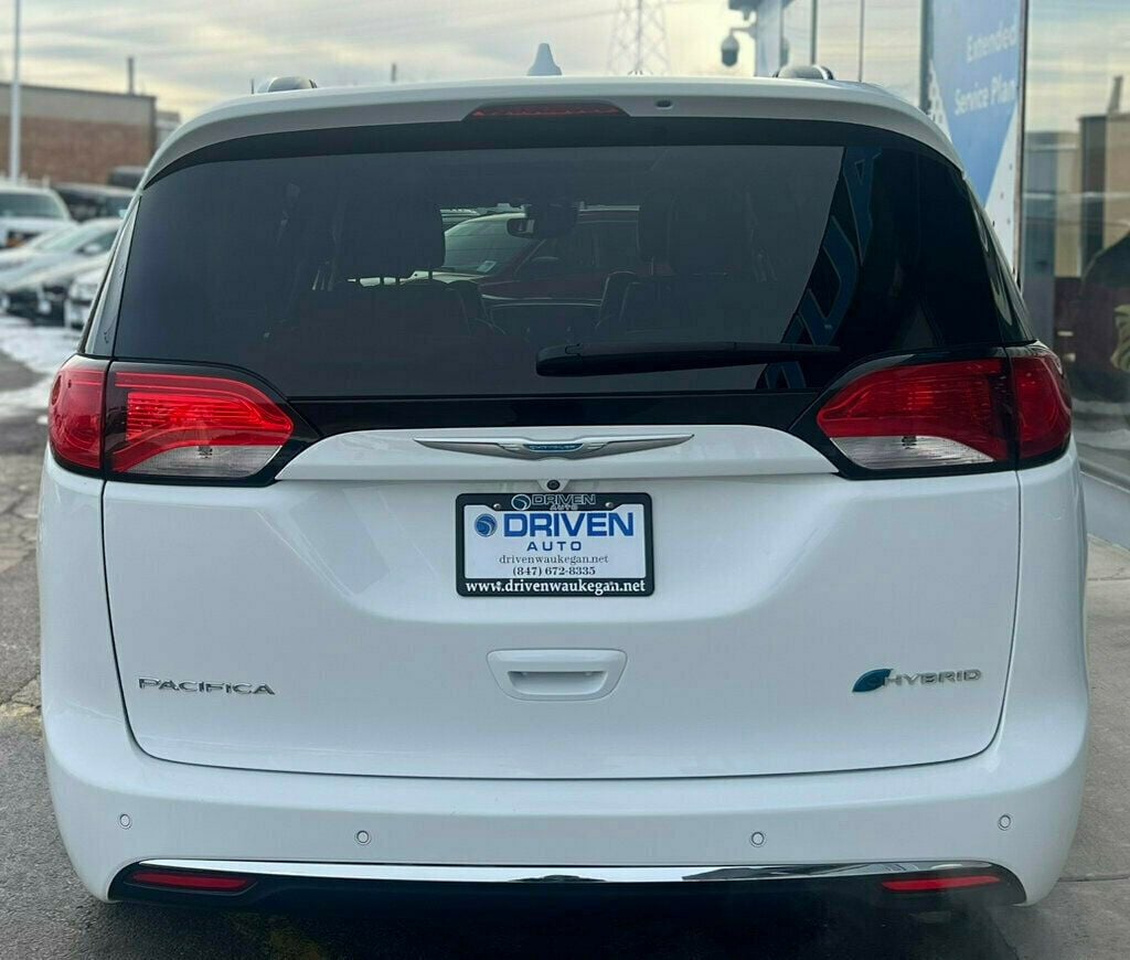 2019 Chrysler Pacifica HYBRID LIMITED - 22775213 - 3