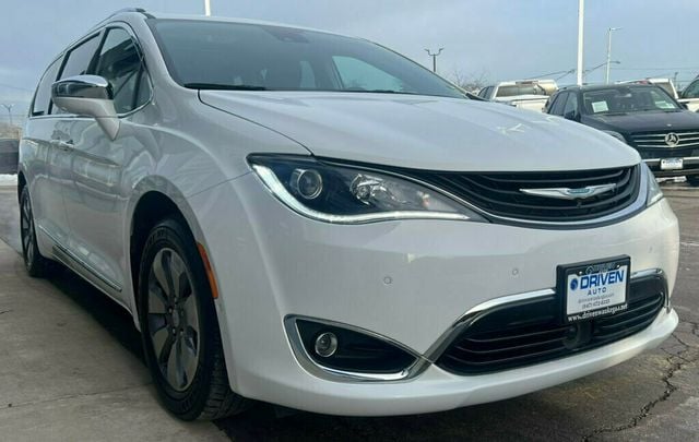 2019 Chrysler Pacifica HYBRID LIMITED - 22775213 - 5