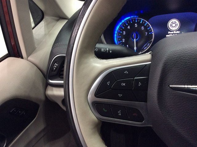 2019 Chrysler Pacifica Limited - 23034289 - 10