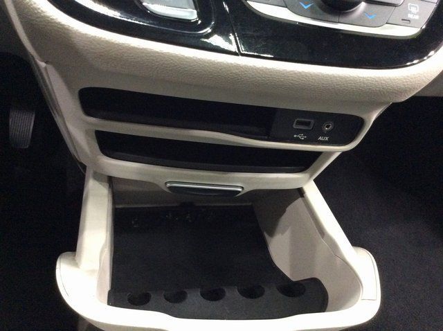 2019 Chrysler Pacifica Limited - 23034289 - 19